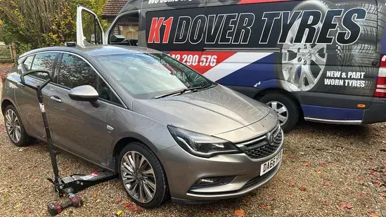 EMERGENCY TYRE FITTING 9 k1 dover tyres (7)